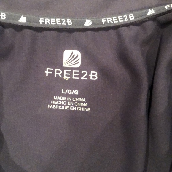 FREE2B Activewear Jacket-size Large - Picture 6 of 8